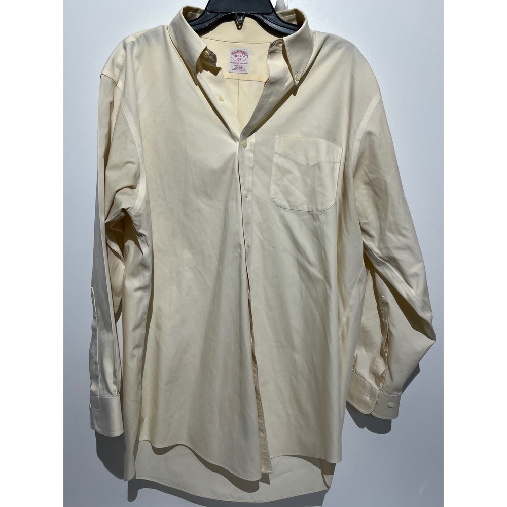 Brooks Brothers 346 Mens Cream Non-Iron Cotton Button Down Shirt‎ 16.5 2/3 Reg